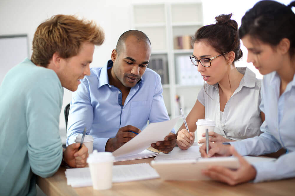 Imagem de capa do post Como manter a qualidade ao fazer gestão de projetos simultâneos?